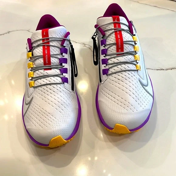 Nike Air Zoom Pegasus worn once excellent condition 9. White, purple, yellow - Picture 15 of 16